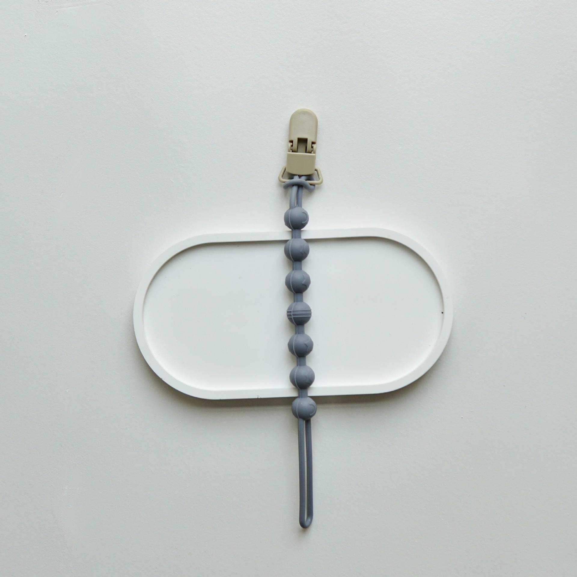 Ins Infant Silicone Pacifier Chain Portable Belt Clip Anti-loss Silicone Chain Baby Packing Gum Lanyard