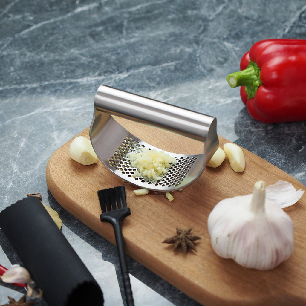 430 Stainless Steel Garlic Press, Garlic Masher, Ring-Shaped Garlic Press, Household Garlic Peeler, Crusher, Multi-Function