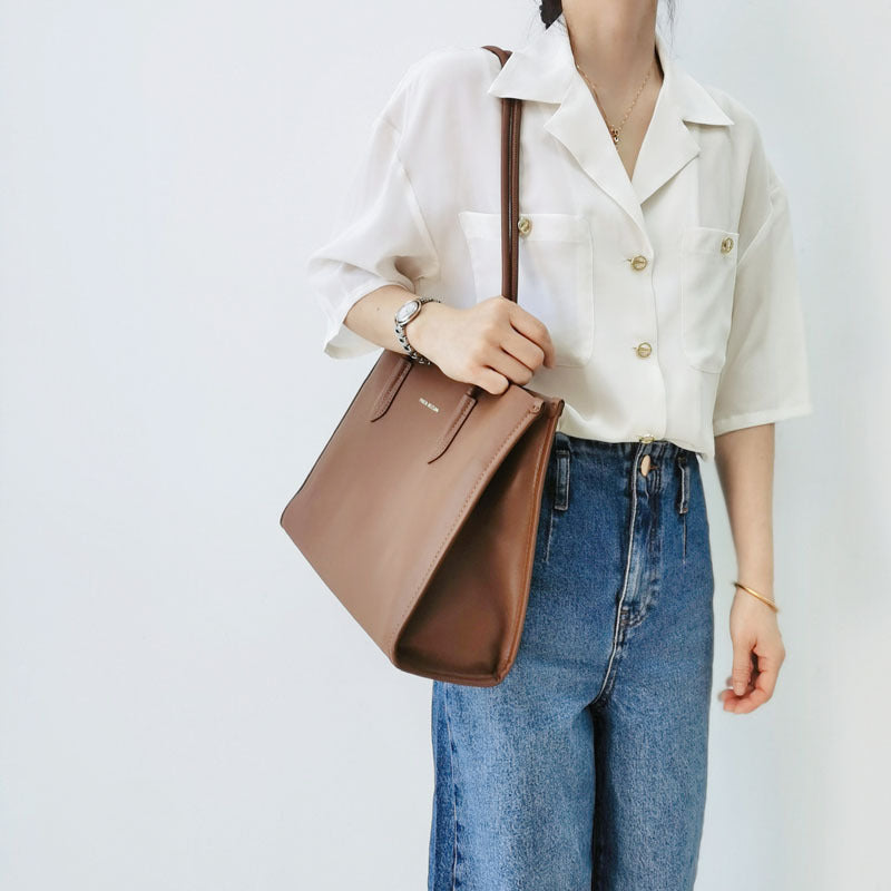 Summer Special Offer: Retro Simple Suit Collar White Short-Sleeve Silk Shirt for Women, Sand-Washed Double-Pocket Shirt with Metal Buttons