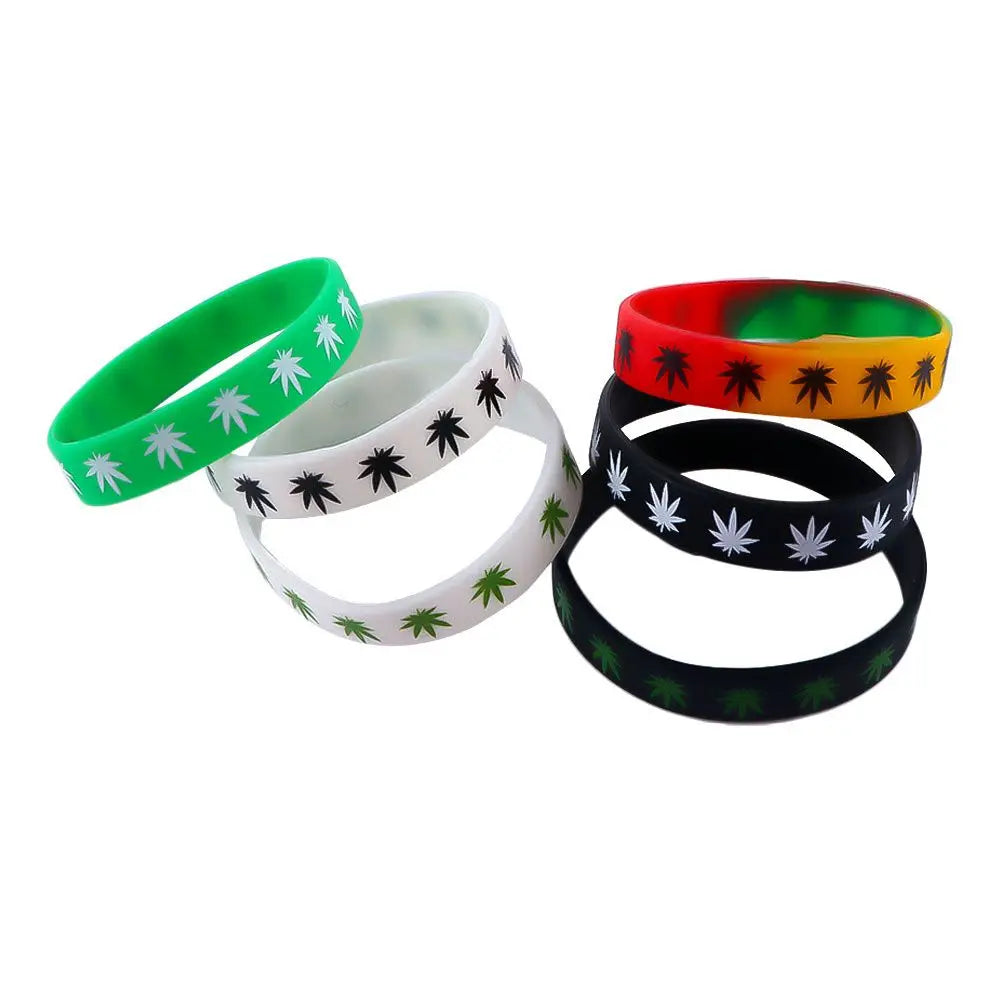 Women Girl Minimalism Silicone Fashion Jewelry Maple Leaves Creative Maple Leaf Bracelet Bangle Wristband Silicone Bracelet