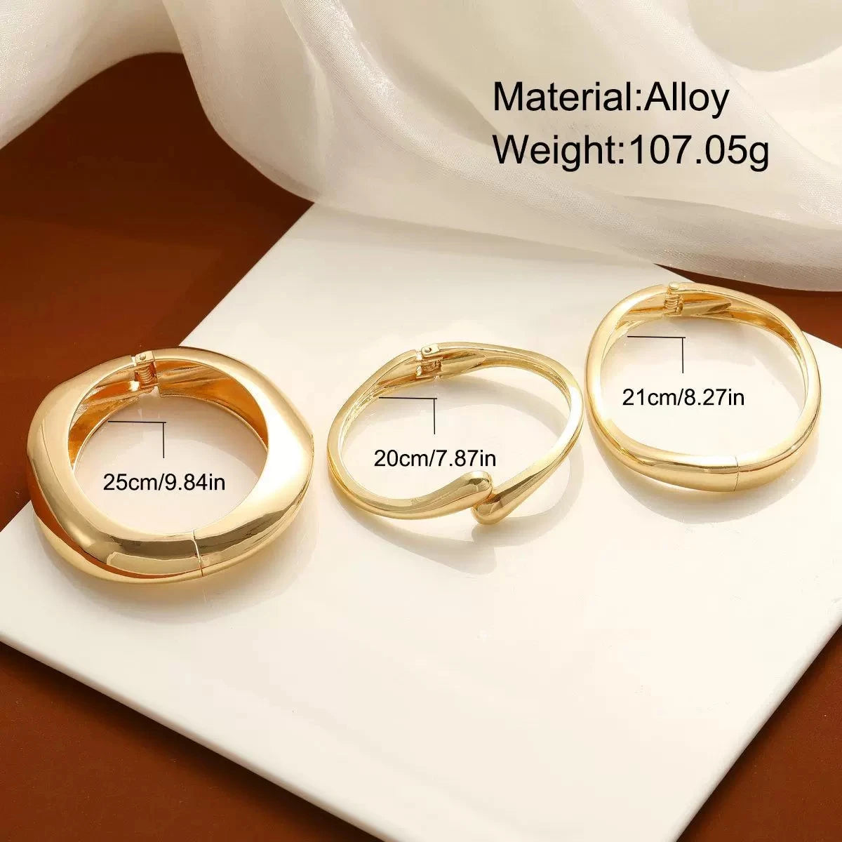 Minimalist Gold Color Chunky Cuff Bangle For Women Fashion Elegant WaterProof Design Open Bracelet Retro Jewelry Accessories