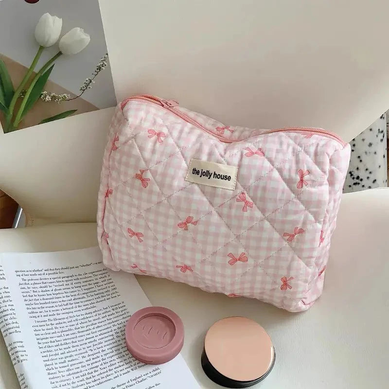 3 Type Quilting Cosmetic Bag Ladies Large Capacity Travel Organizer Washbag Cute Bow Knot Pattern Make Up Zipper Storage Bag
