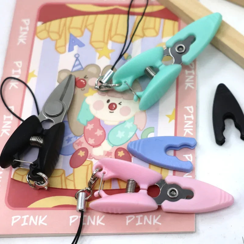 Mini Pocket Scissors Embroidery Thread Threading Craft Cross Stitch Thread Trimmer Metal Office Scissors Suitable Right Hand Use