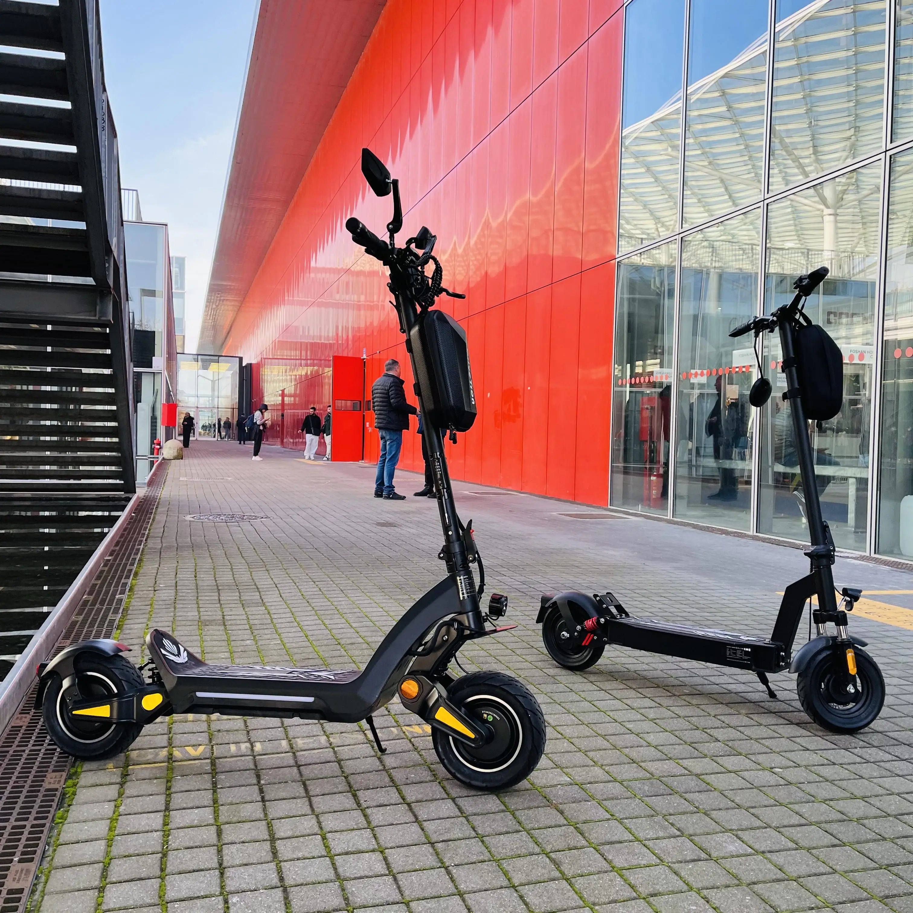 Dropshipping Dual Motor Electric Scooters For Adult 11" Tire 1500W*2 60V23.4Ah Urban Glide Pole Lock 80 km/h Folding E Scooter