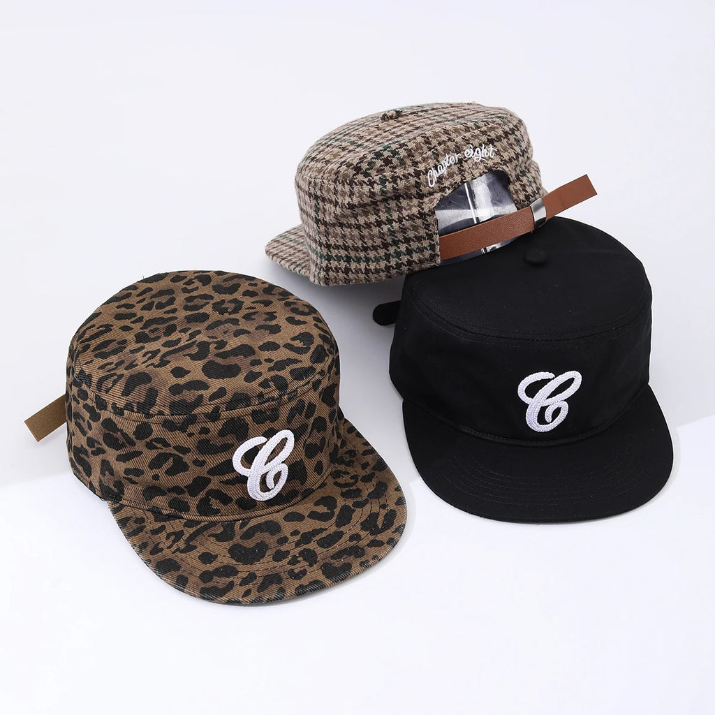 Trendy British Style Retro Large Letter Embroidered Flat-Top Hat, Fashionable and Casual, Versatile and Suitable for All Occasio