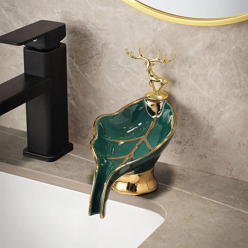 Ceramic Soap Dish Wash Basin Soap Drainer Storage Plate Leaf Soap Holder Toilet Decorate Organizer Shelf Bathroom Supplies