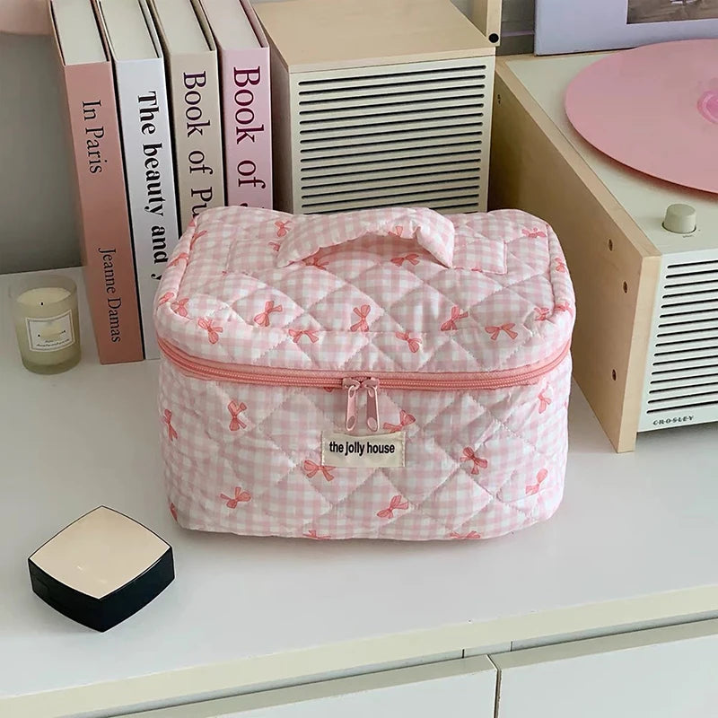 3 Type Quilting Cosmetic Bag Ladies Large Capacity Travel Organizer Washbag Cute Bow Knot Pattern Make Up Zipper Storage Bag