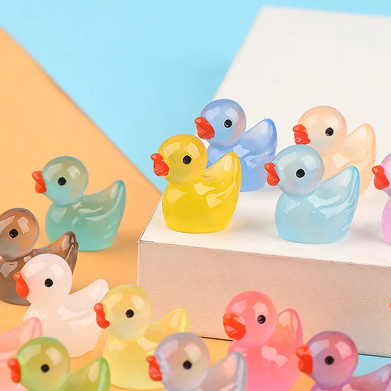 Luminous Duckling Cute Animal Ornament diy Car Ornament Bedroom Decoration Accessories Micro Landscape Ornament 100Pcs