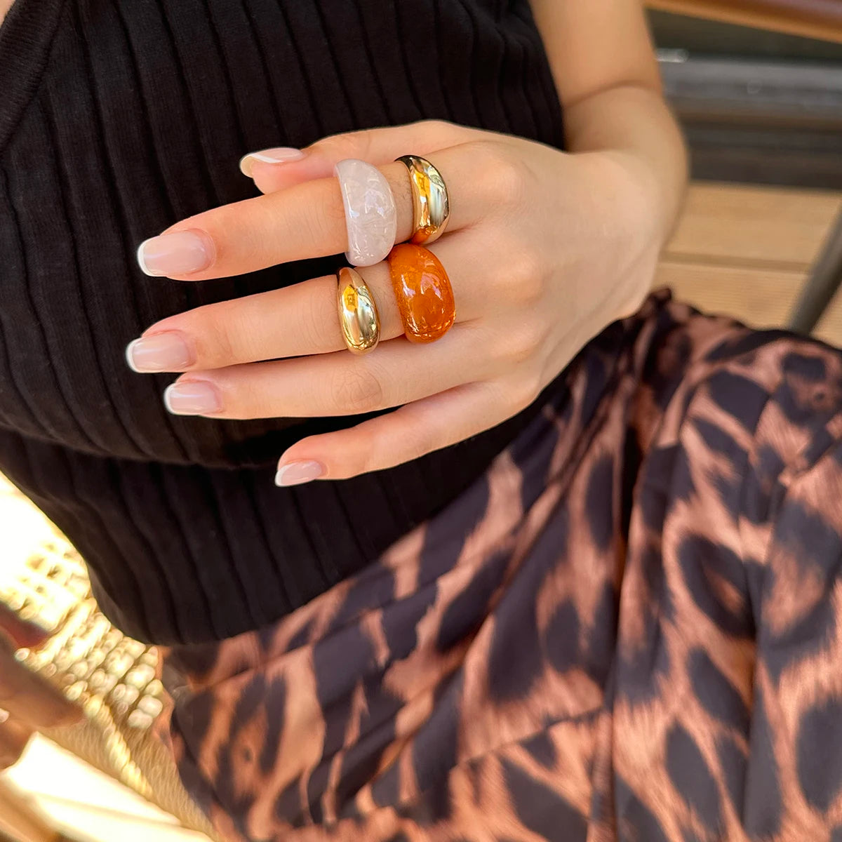 KunJoe 4Pcs/Set Vintage Smooth Water Drop Open Rings for Women Bohemia Colorful Resin Acrylic Round Joint Rings Design Jewelry