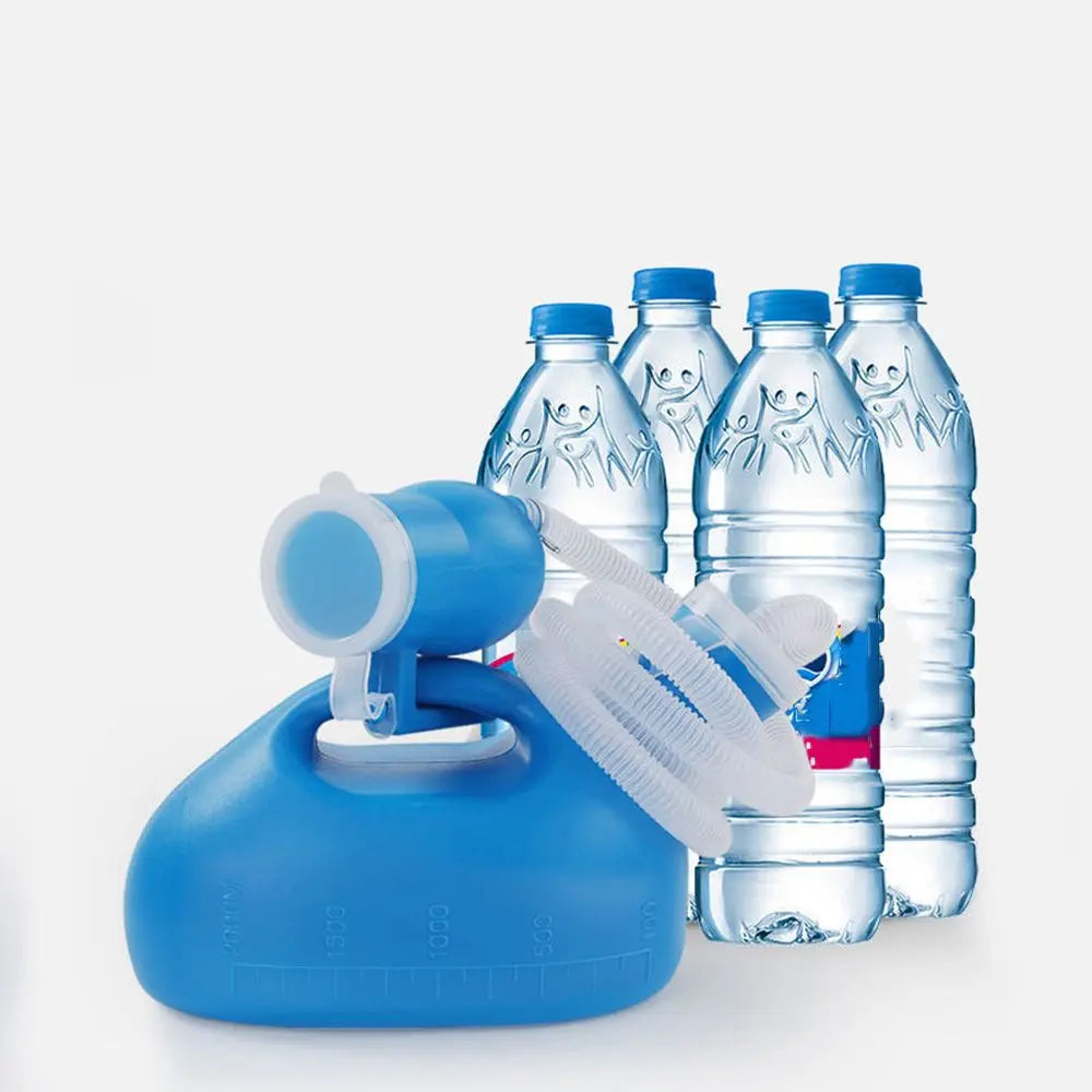 Portable Urinal Bottle Toilet Aid Bottle Urinal Potty with Lid Travel Urine Storage Unisex 2000ml Pee Tool