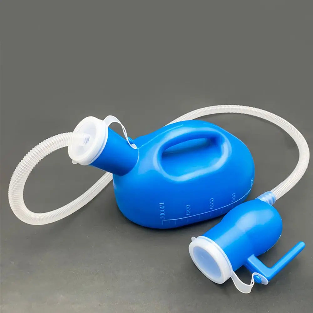 Portable Urinal Bottle Toilet Aid Bottle Urinal Potty with Lid Travel Urine Storage Unisex 2000ml Pee Tool