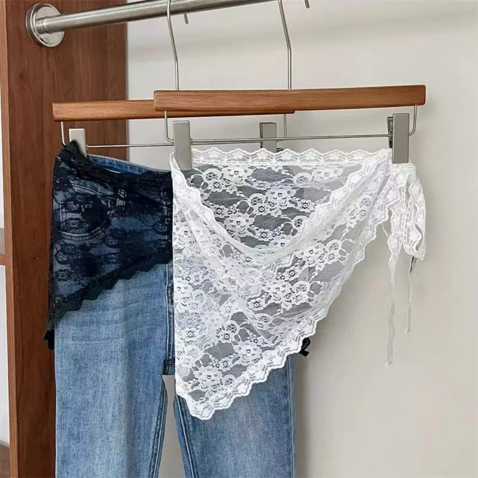 New Triangle Short Skirt Half Skirt Butt Curtain Skirt Lace Trim Small Apron Knitting Lace Stacked Ins Korean Spring Headscarf