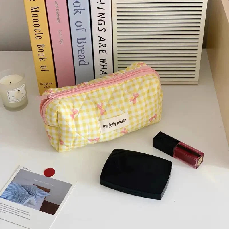 3 Type Quilting Cosmetic Bag Ladies Large Capacity Travel Organizer Washbag Cute Bow Knot Pattern Make Up Zipper Storage Bag
