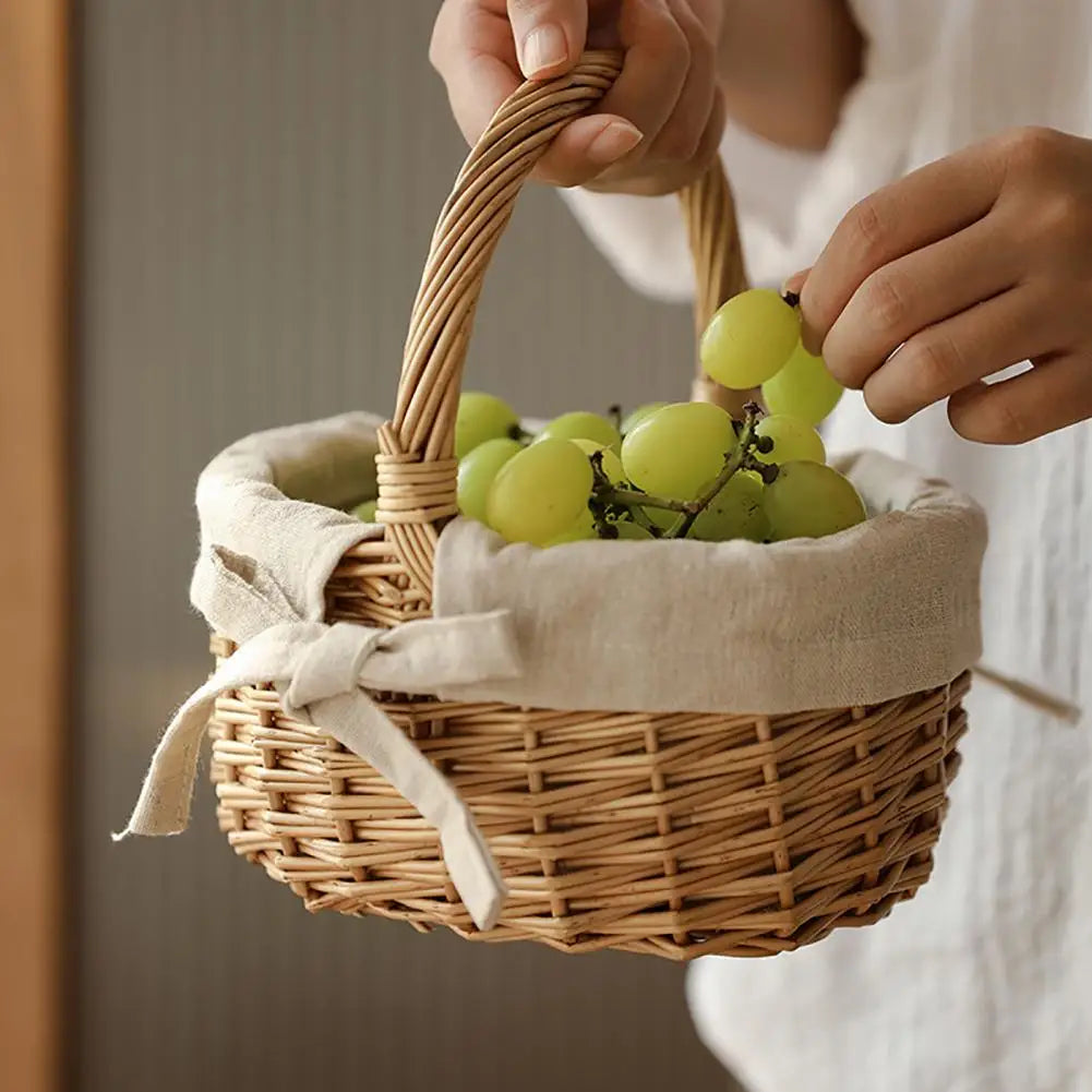 Handmade Flower Basket Wear-resistant Fruit Storage Basket Wedding Bow-knot Bridal Girl Flower Basket for Picnic Wicker Basket